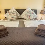 Dieksee-eck Am 4*